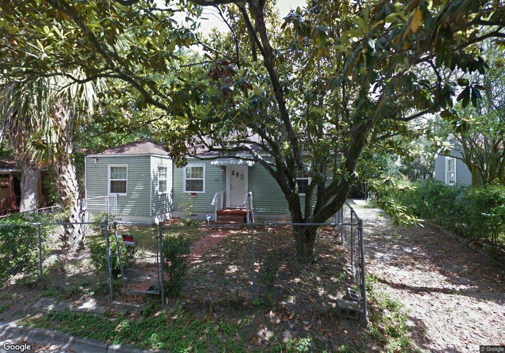 1316 E Bolton St, Savannah, GA 31404 - photo 1
