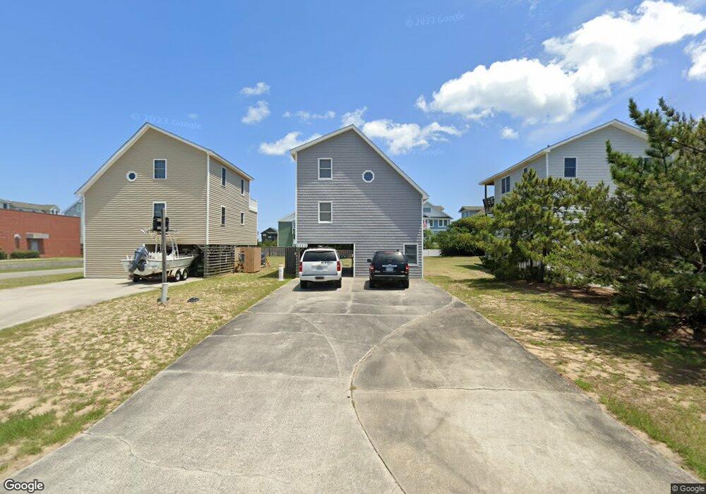 1113 Veelee Dr, Kill Devil Hills, NC 27948 - photo 1