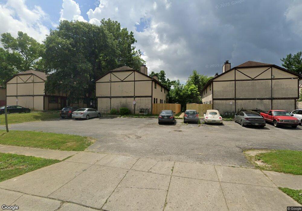 985 Hidden Acres Ct, Columbus, OH 43224 - photo 1