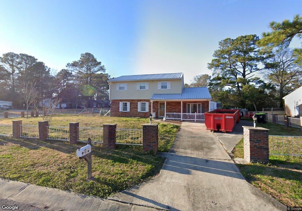 501 Tower Dr, Jacksonville, NC 28546 - photo 1