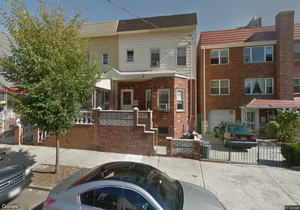 3263 38th St, Astoria, NY 11103 - photo 1