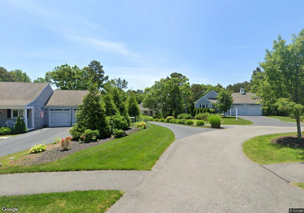 197 Pheasant Hill Cir, Cotuit, MA 2635 - photo 1