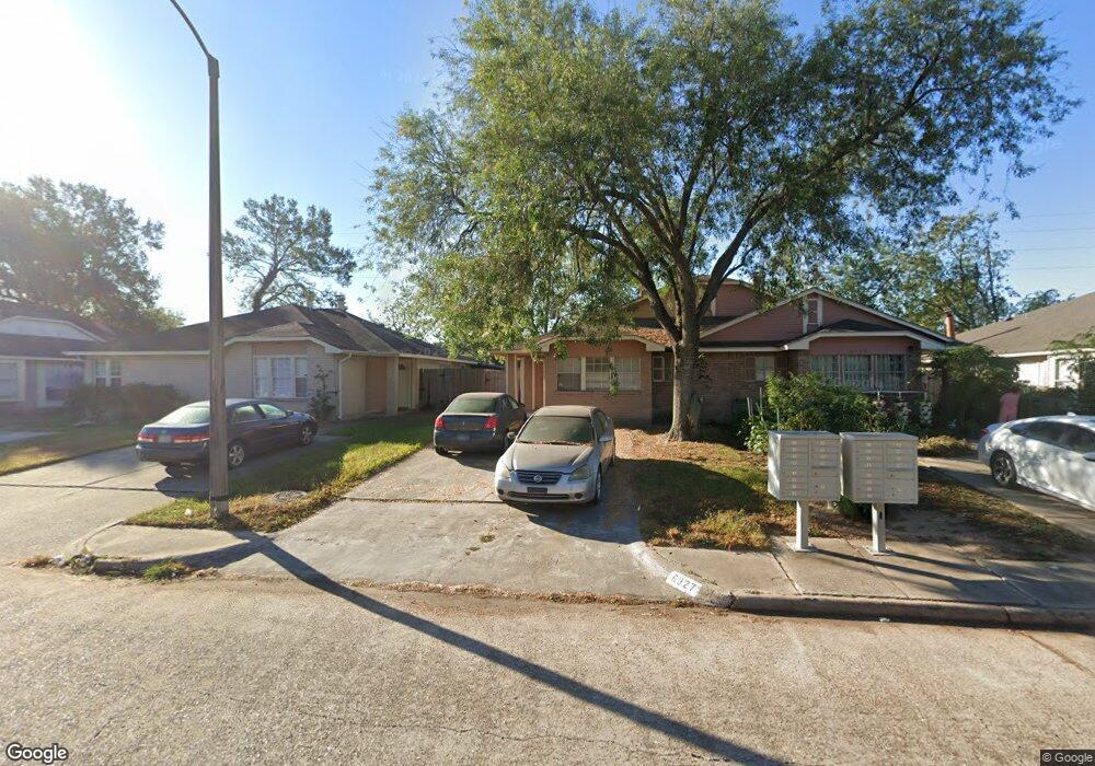 6927 Greenyard Dr, Houston, TX 77086 - photo 1