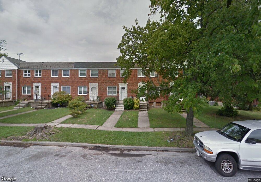 1322 Deanwood Rd, Parkville, MD 21234 - photo 1