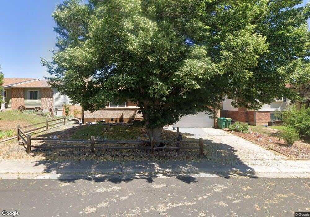 1594 S Elkhart St, Aurora, CO 80012 - photo 1