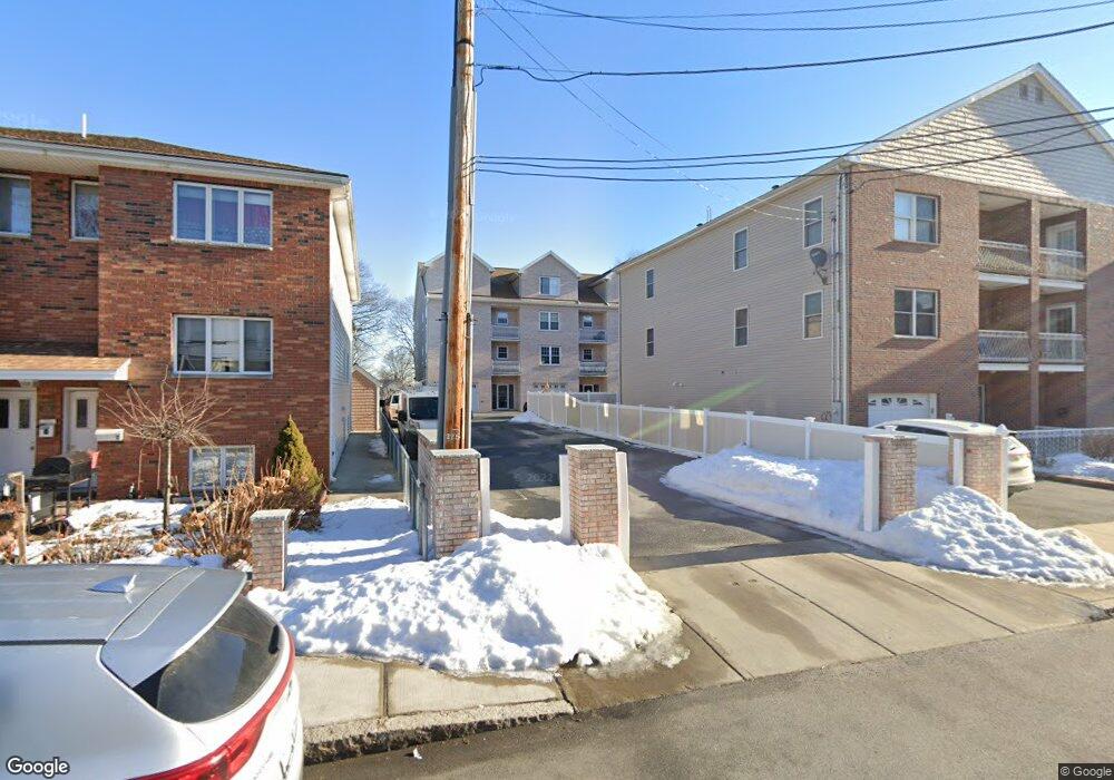 25 Myrtle St unit 25, Everett, MA 02149 - photo 1
