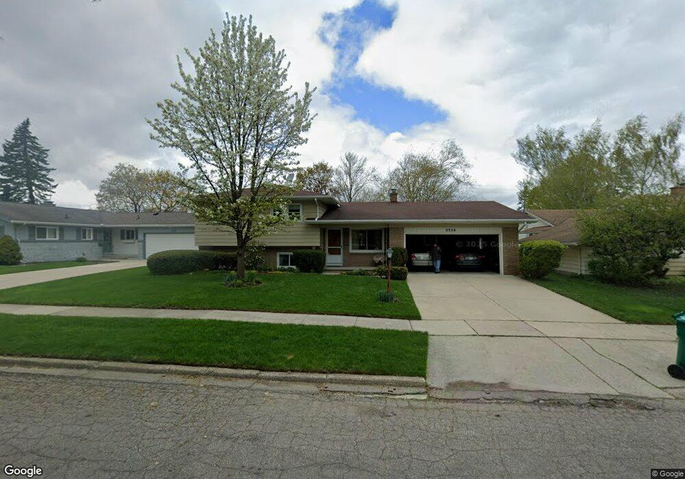 3336 Snowglen Ln, Lansing, MI 48917 - photo 1