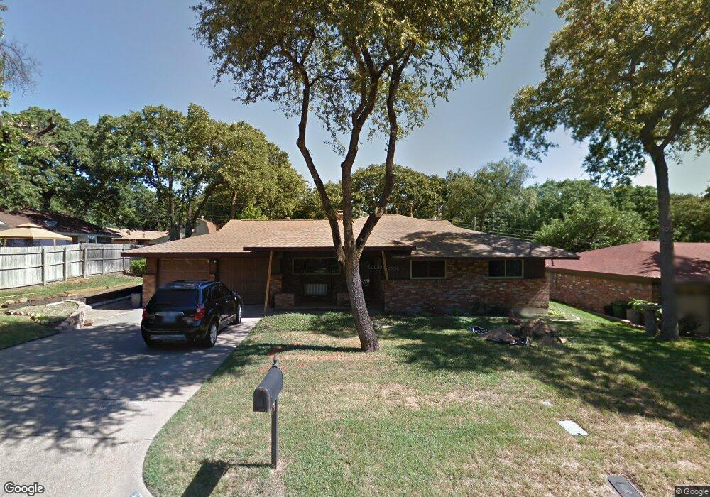 628 W Cheryl Ave, Hurst, TX 76053 - photo 1