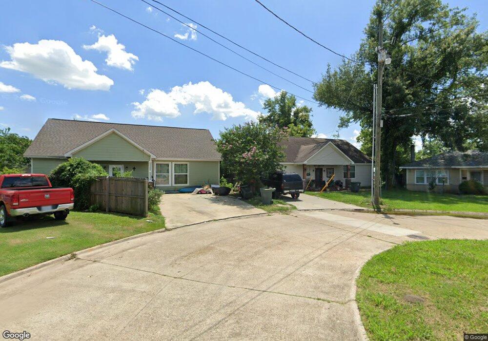 3726 Circle St, Lake Charles, LA 70607 - photo 1