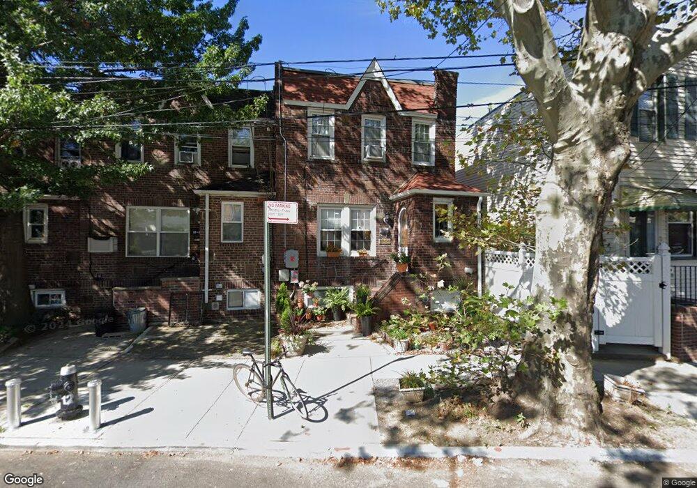 5764 Mazeau St, Maspeth, NY 11378 - photo 1