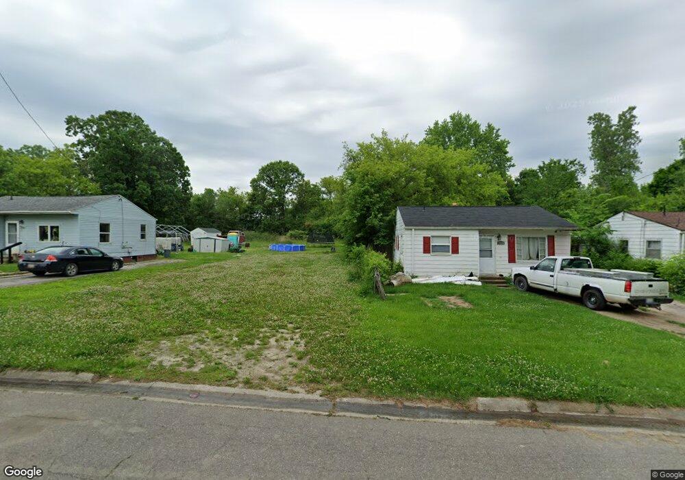 1093 Louis Ave, Flint, MI 48505 - photo 1