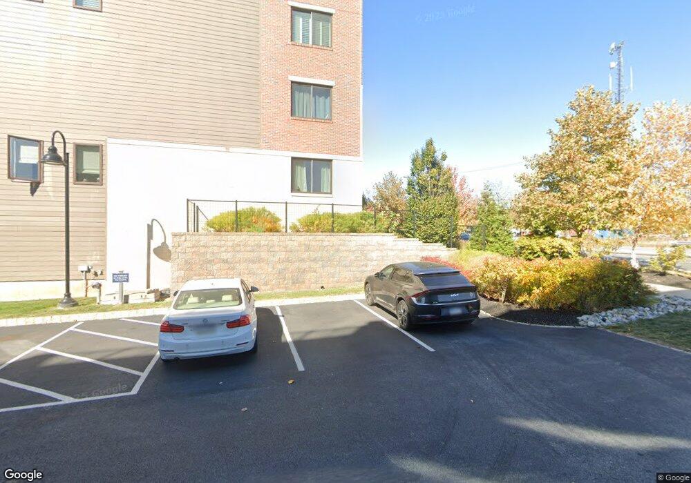 801 Lakeview Ct unit 801, King of Prussia, PA 19406 - photo 1