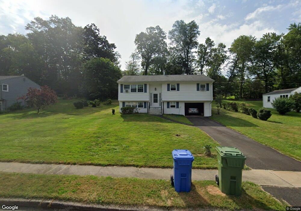 24 Woodland Dr, Wallingford, CT 06492 - photo 1