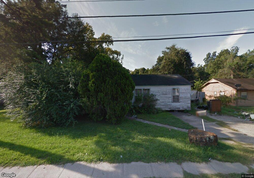 7326 Ley Rd, Houston, TX 77028 - photo 1