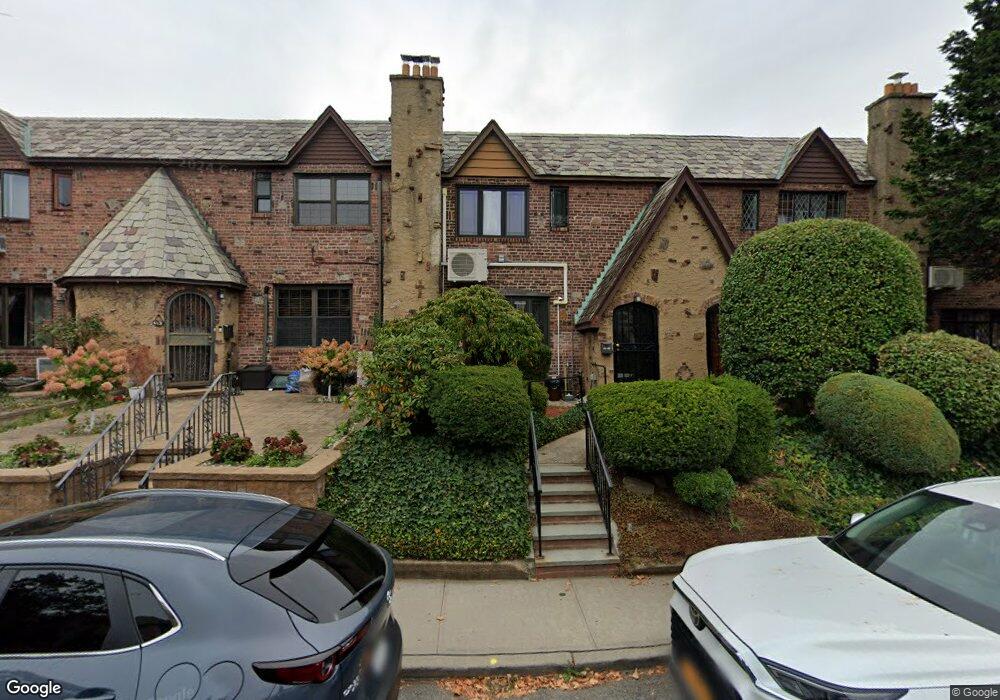 4633 193rd St, Flushing, NY 11358 - photo 1