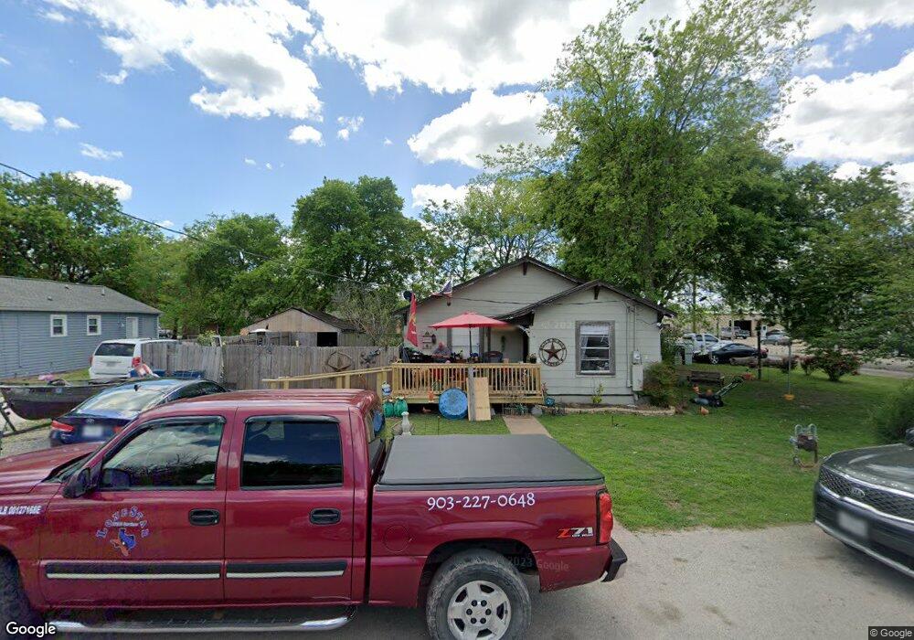 113 W School St, Trenton, TX 75490 - photo 1