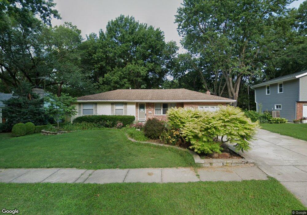 6820 Switzer Ln, Shawnee, KS 66203 - photo 1