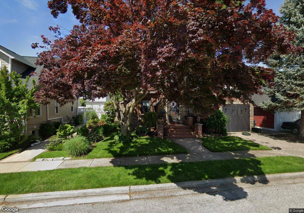 171 Madison Ave, Franklin Square, NY 11010 - photo 1