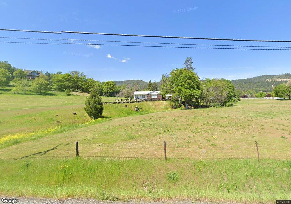 637 Old Stage Rd, Central Point, OR 97502 - photo 1