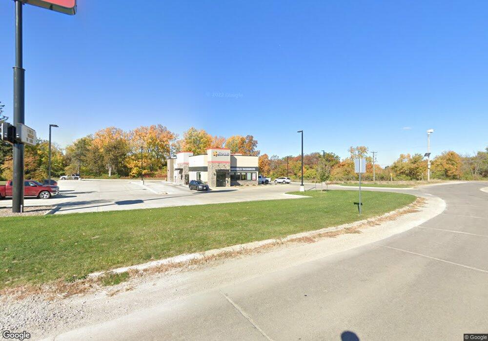 1205 W 19th St S, Newton, IA 50208 - photo 1