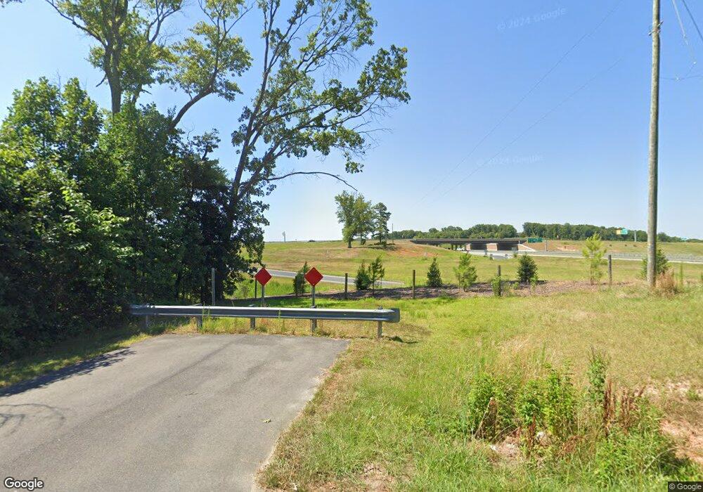 1679 Southmont Dr, Asheboro, NC 27205 - photo 1