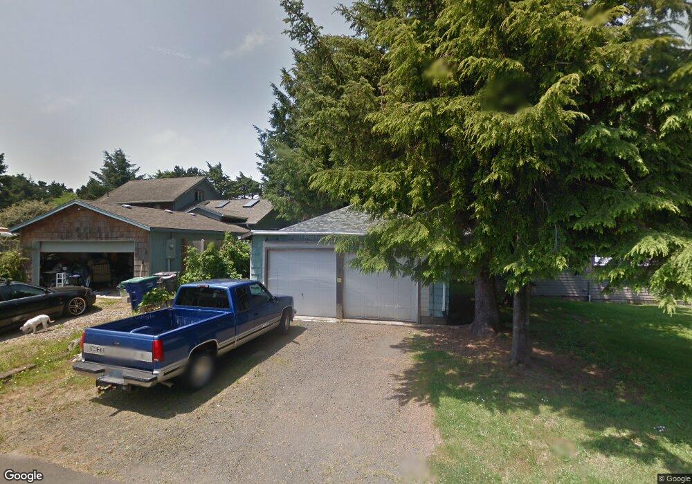 910 SW Galley Ave, Lincoln City, OR 97367 - photo 1