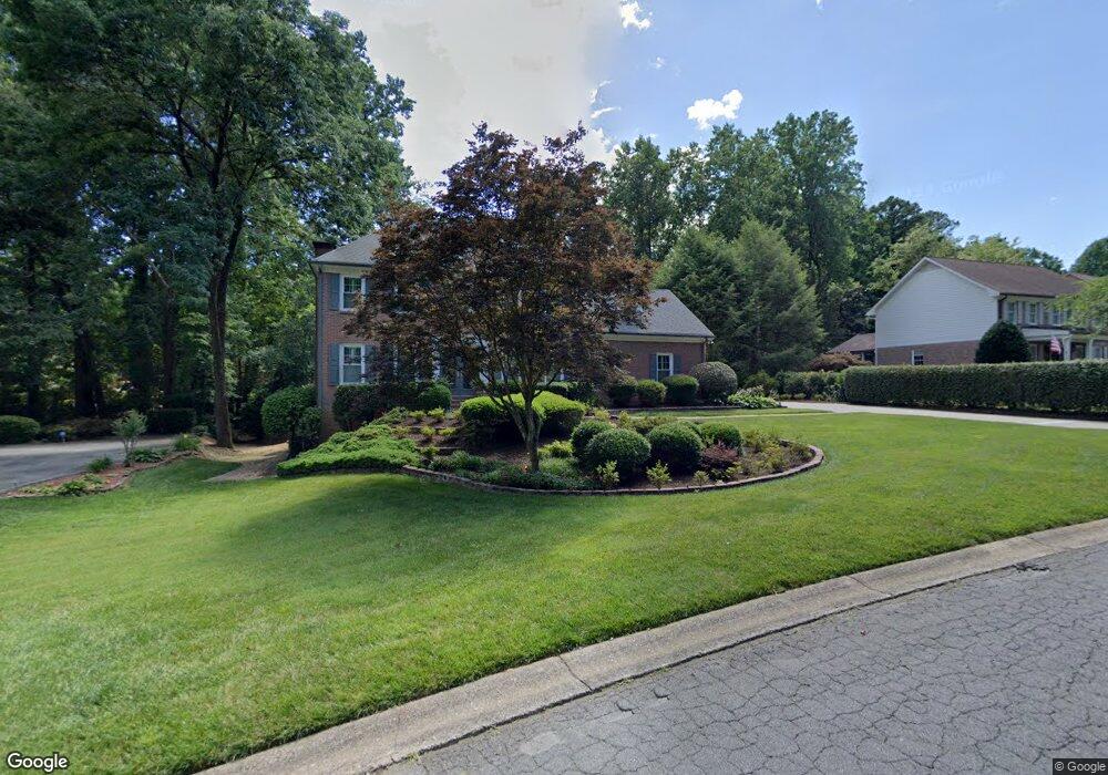 4912 Lakeland Dr, Marietta, GA 30068 - photo 1