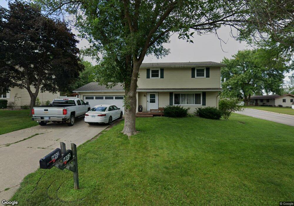 1402 Southview Ln, Albert Lea, MN 56007 - photo 1