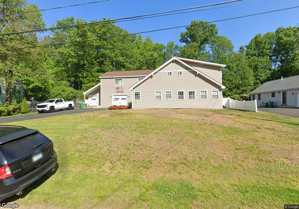 14 Yvonne St, Rochester, NH 03867 - photo 1