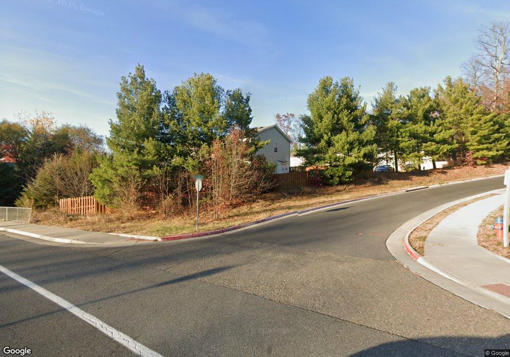 637 Stonewall Dr, Harrisonburg, VA 22801 - photo 1