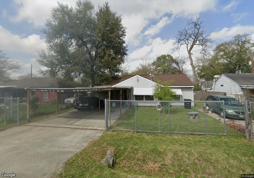 55 Wellford St, Houston, TX 77022 - photo 1