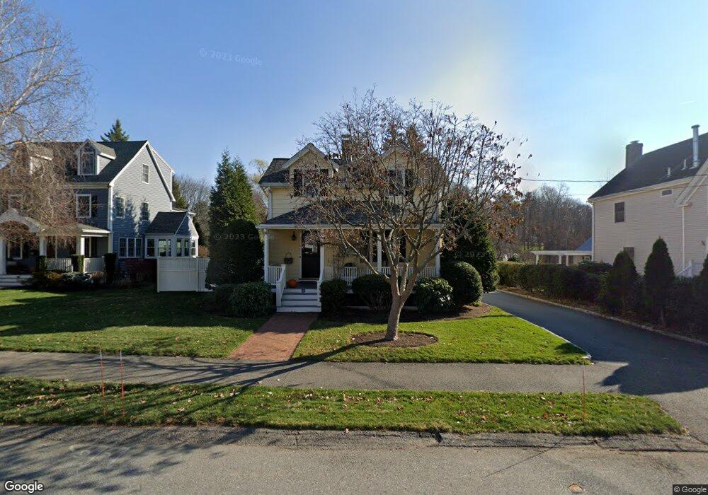 20 Paine St, Wellesley Hills, MA 02481 - photo 1