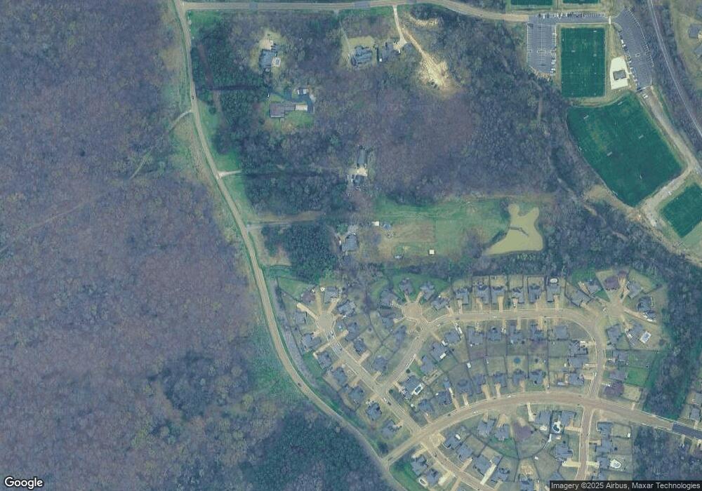 1550 Robertson Rd, Hernando, MS 38632 - photo 1