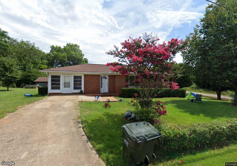 1018 Oglesby Blvd Extension, Elberton, GA 30635 - photo 1