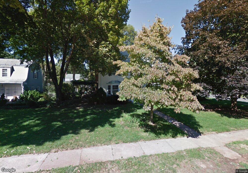 36 Mountain View Dr, West Hartford, CT 06117 - photo 1