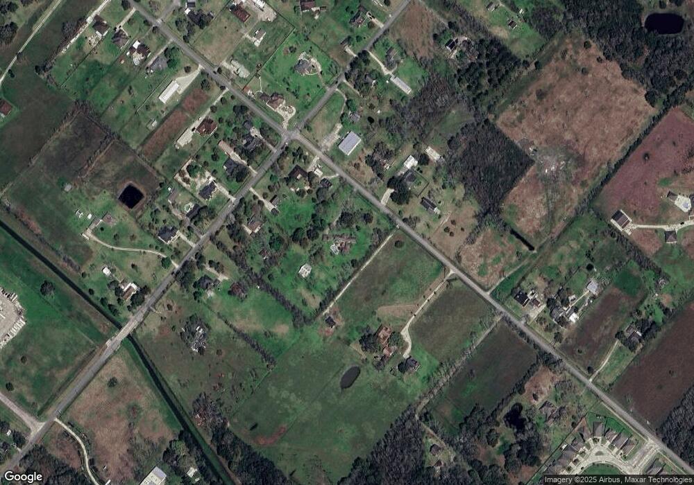 1529 County Road 145, Alvin, TX 77511 - photo 1