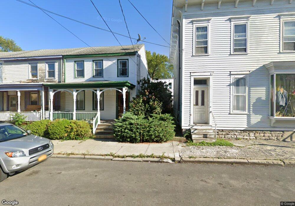 15 N 5th St unit 17, Hudson, NY 12534 - photo 1