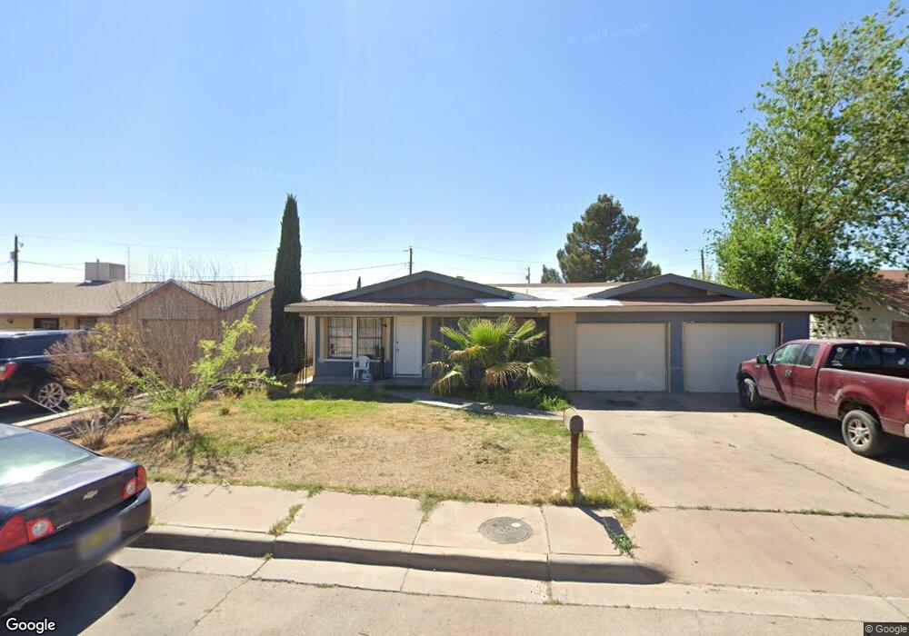 204 Plainview Dr, Alamogordo, NM 88310 - photo 1