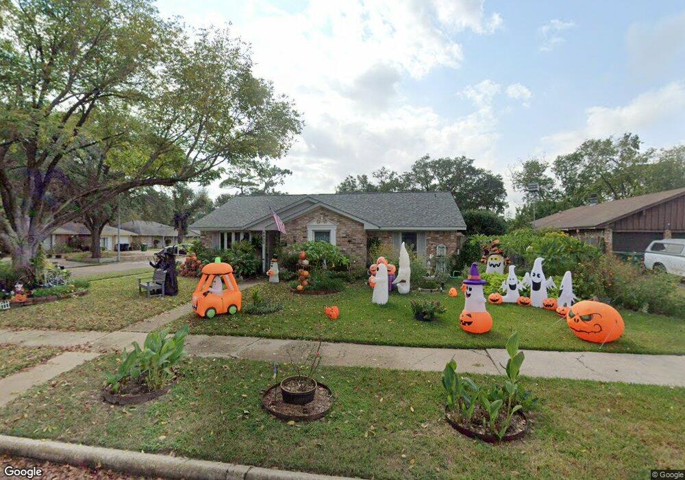 8903 Stonehearth Ln, Houston, TX 77040 - photo 1