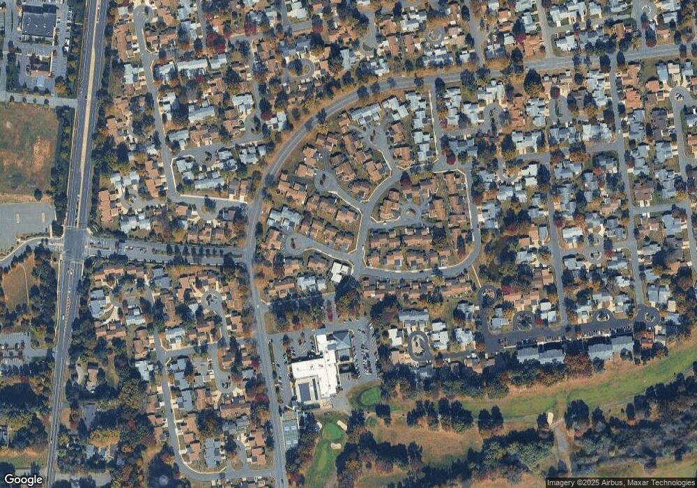 9C Aspen Plaza, Monroe Township, NJ 08831 - photo 1