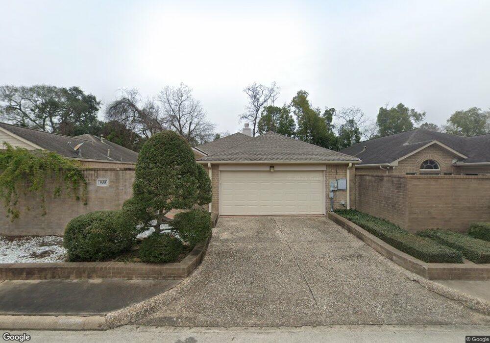 508 Towne Ct, Alvin, TX 77511 - photo 1