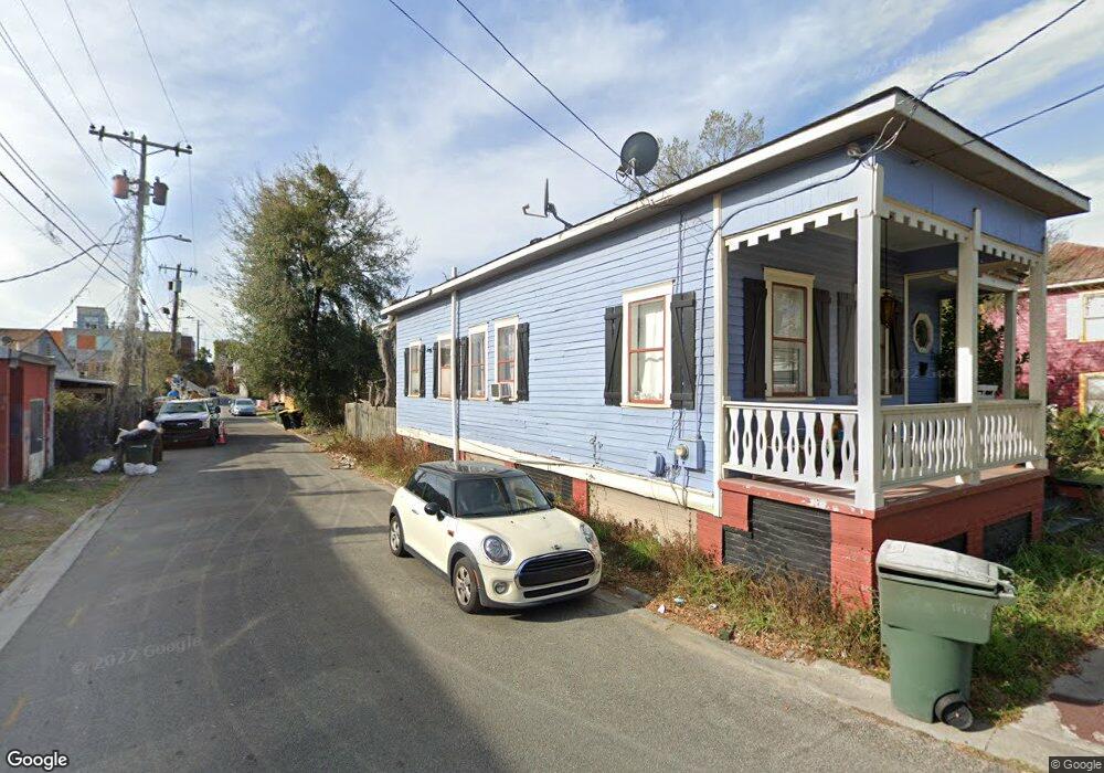 11 W 39th St, Savannah, GA 31401 - photo 1