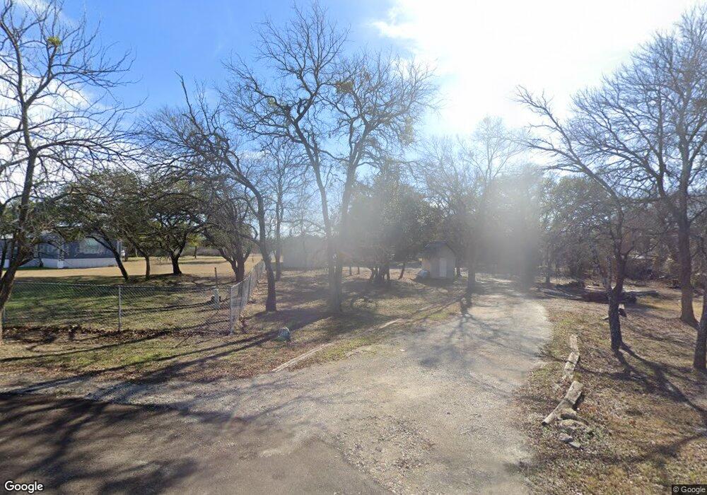 613 Skyview Ct, Azle, TX 76020 - photo 1