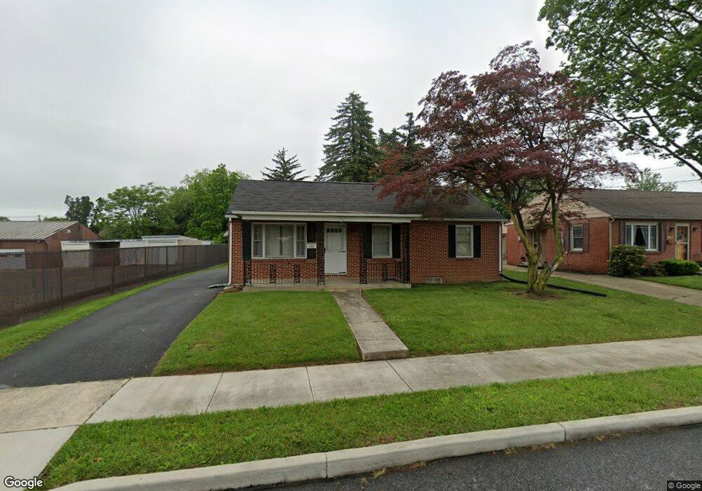 653 Guilford Ave, Chambersburg, PA 17201 - photo 1