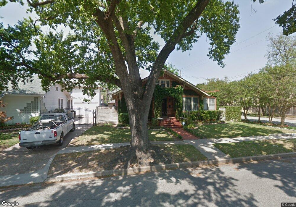 1001 Bayland Ave, Houston, TX 77009 - photo 1