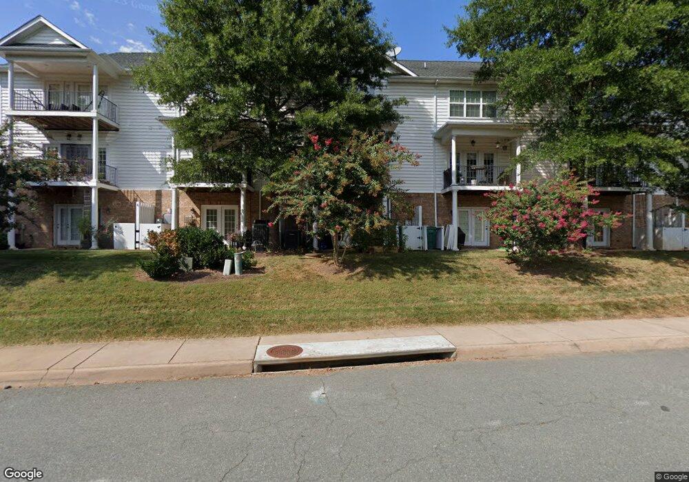 371 Quarry Rd unit 2, Charlottesville, VA 22902 - photo 1