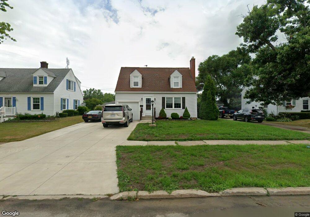 649 Niagara Pkwy, North Tonawanda, NY 14120 - photo 1