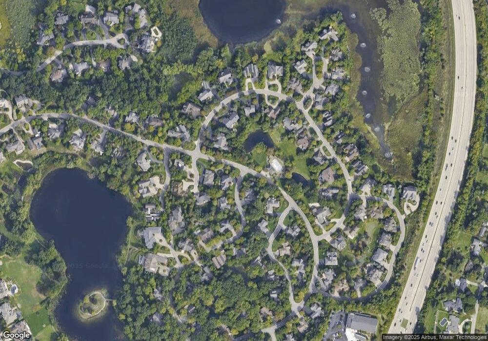 4739 N Chipping Glen, Bloomfield Hills, MI 48302 - photo 1