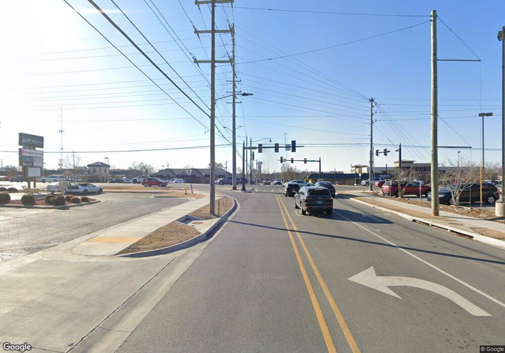 935 Tiger Blvd, Bentonville, AR 72712 - photo 1