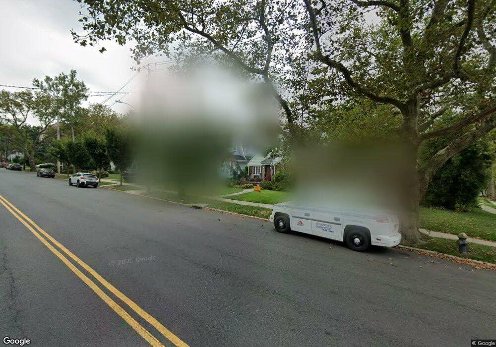 82 Delafield Ave, Staten Island, NY 10301 - photo 1